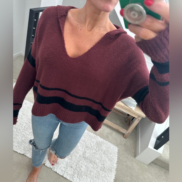 Derek heart burgundy & black v neck hoodie sweater winter casual holiday fall M - Picture 6 of 13